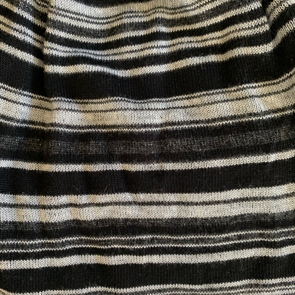 *NWT CALVIN KLEIN Double Sided Reversible Beanie Winter Hat NWT - Picture 3 of 6